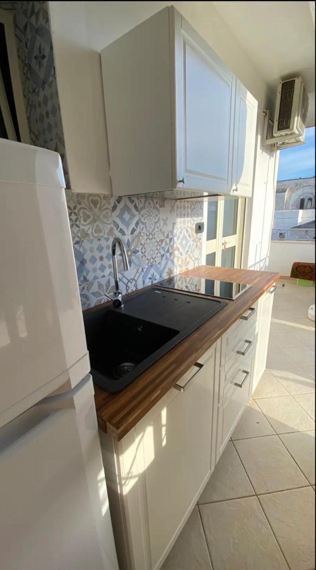 Casa Centralissima Torre Dell Orso 100M Dal Mare 토레 델 로소 외부 사진